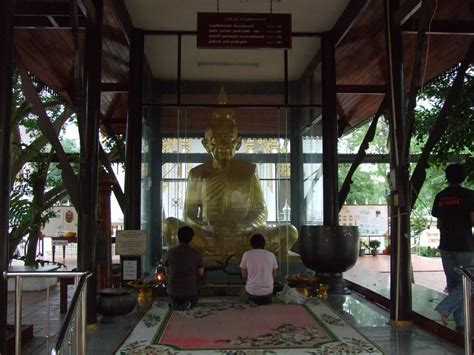 Wayne's Dhamma Blog 水月佛法博客: LP Tim of Wat Lahanrai.